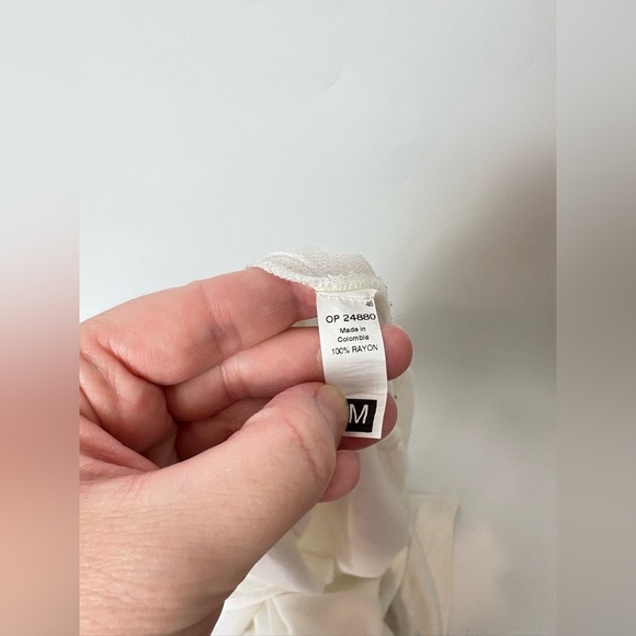 Maaji Long White Belted Button Down Top Coverup - Picture 5 of 6